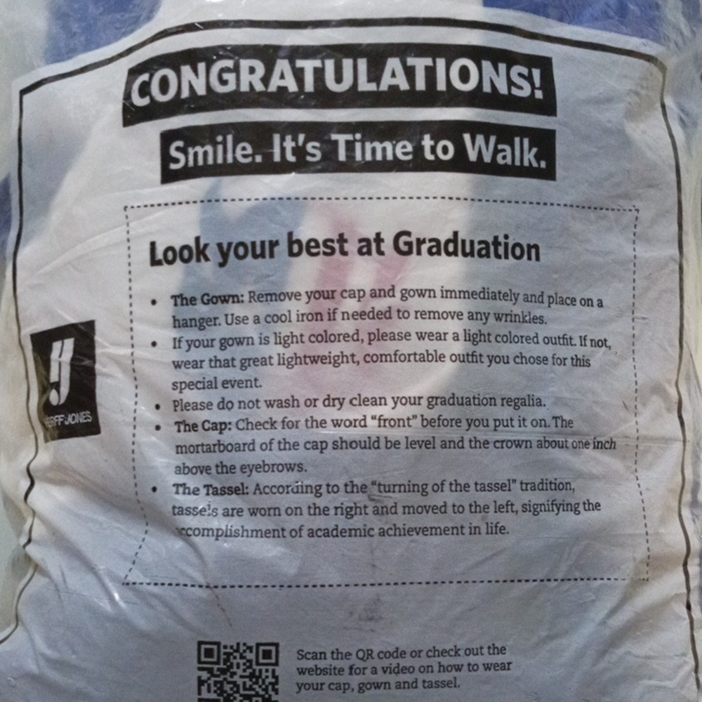 Graduation Cap & Gown - Picture 5 of 5